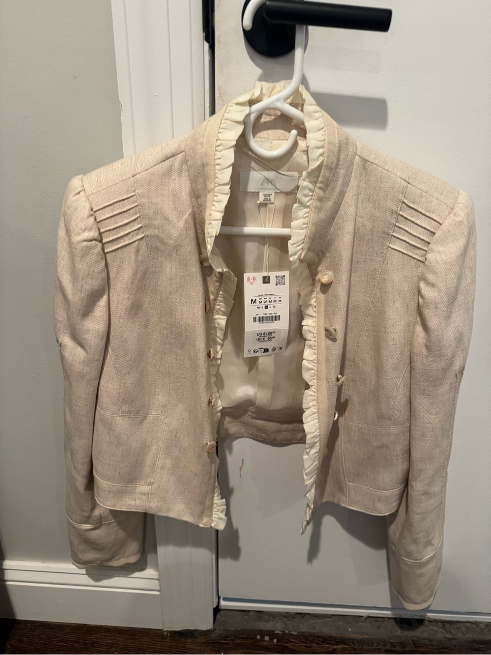 ZARA Short Ruffled Blazer Light Beige Size M NWT 7780/733/052